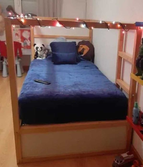 Cama Kura Ikea sem colchão