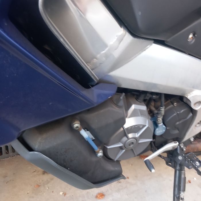 Aprilia ETV 1000 Caponord – 2004