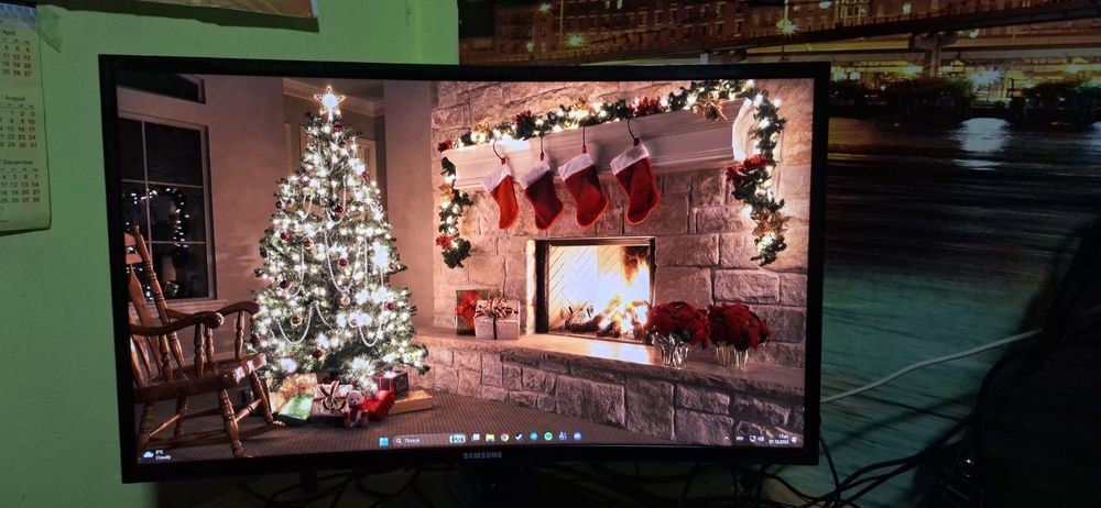 Монітор Samsung 27 ізогнутий