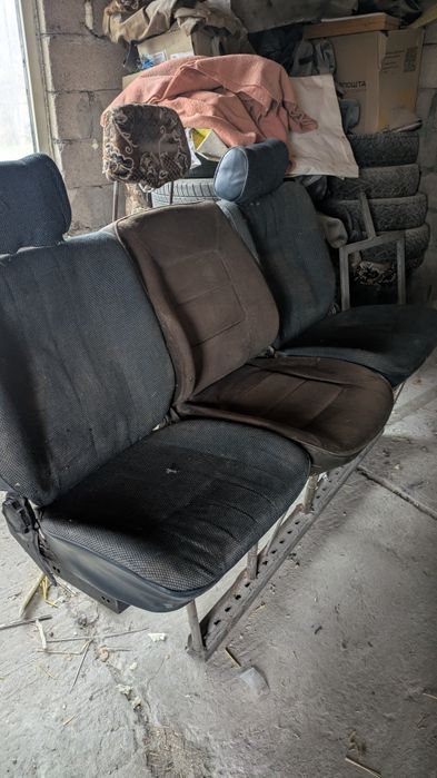 Сидушки в бус  ..2 шт по 3