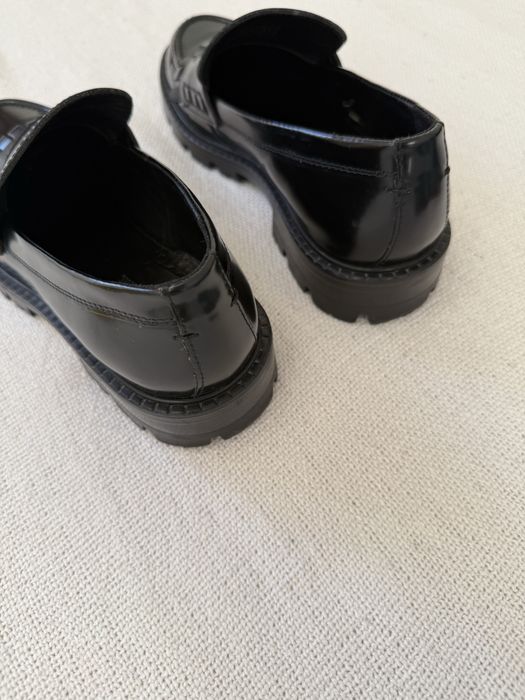Damskie skórzane mokasyny Massimo Dutti
