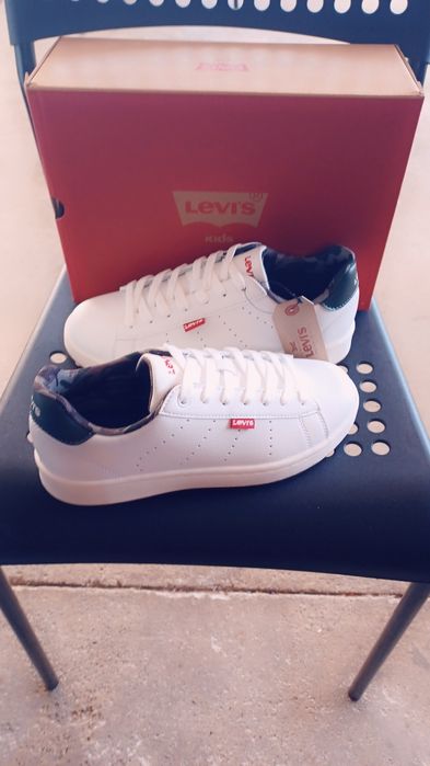 Sapatilhas Levi's Avenue White Khaki N38