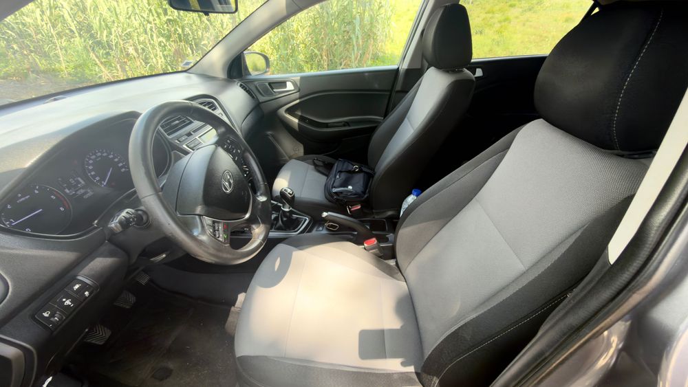 Hyundai i20 1.2 ACTIVE PLUS CRDi Nacional em optimo estado ( Diesel )