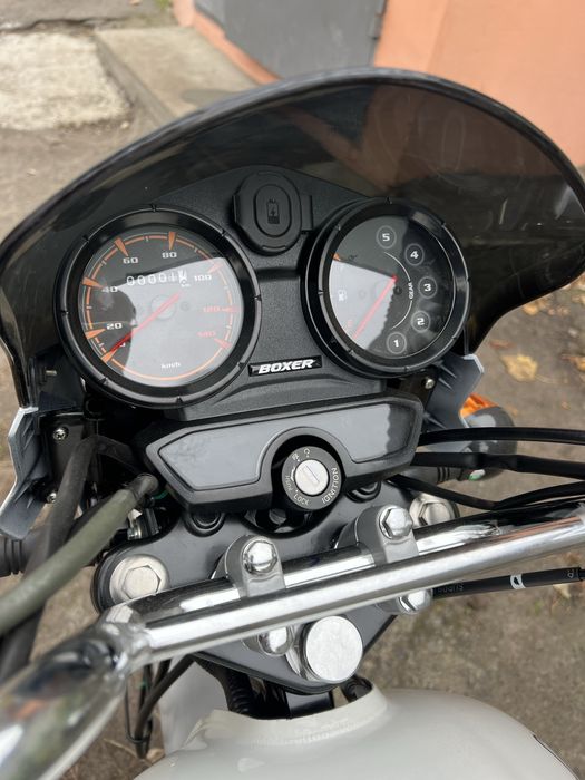 Мотоцикл Bajaj Boxer 150BM 2026