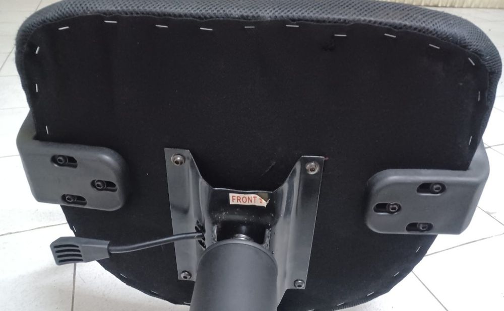 Cadeira escritório com rodas