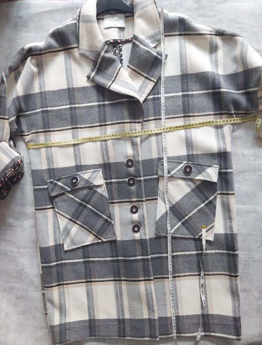 Gruby płaszcz w kratę beżowo szary L XL XXL Blue Shadow plus size Nowy