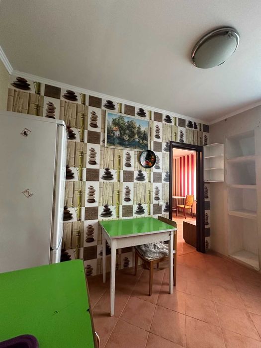 Двокімнатна з ремонтом Хлібодарське/Таврія. Програми! Без комісії!