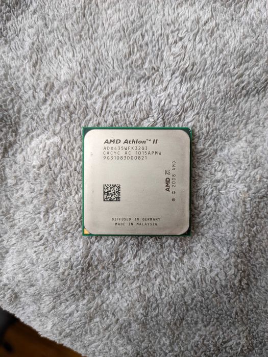 Процессор AMD Athlon II X3 435