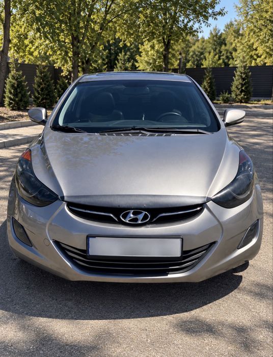 Hyundai Elantra 2011