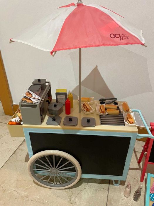 Carrinho boneca com acessórios