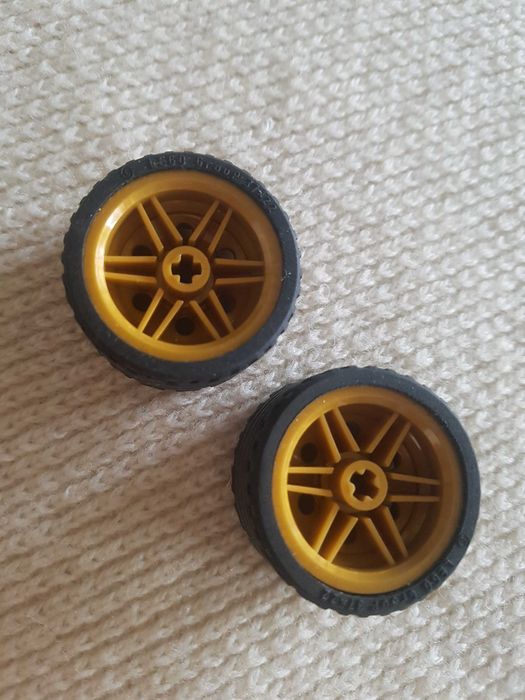 Lego pneus e jantes 2x 56145/55978