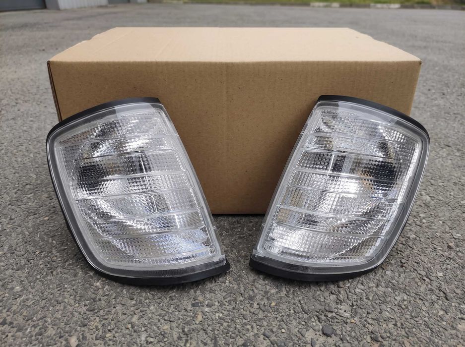 Поворотники 124 указатель поворота Mercedes W124 с 1984 по 1996