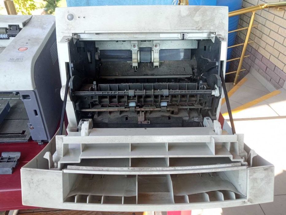 Принтер Hewlett Packard 1100 на разборку