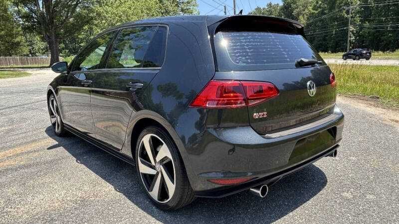 2017 Volkswagen Golf GTI SE