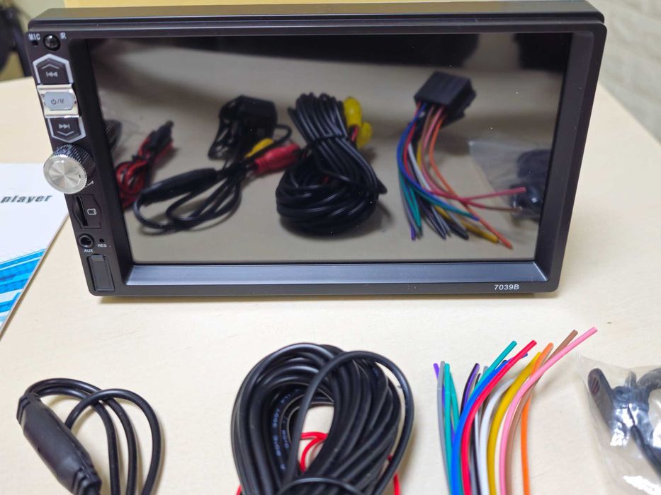 1-DIN Авто магнітола 7" PODOFO 7039B д/к USB,BT,AUX,SD сенс