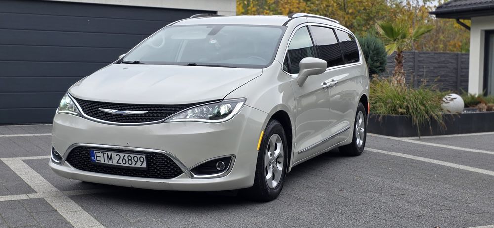 Chrysler Pacifica