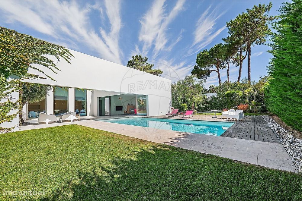 Moradia T5 para venda