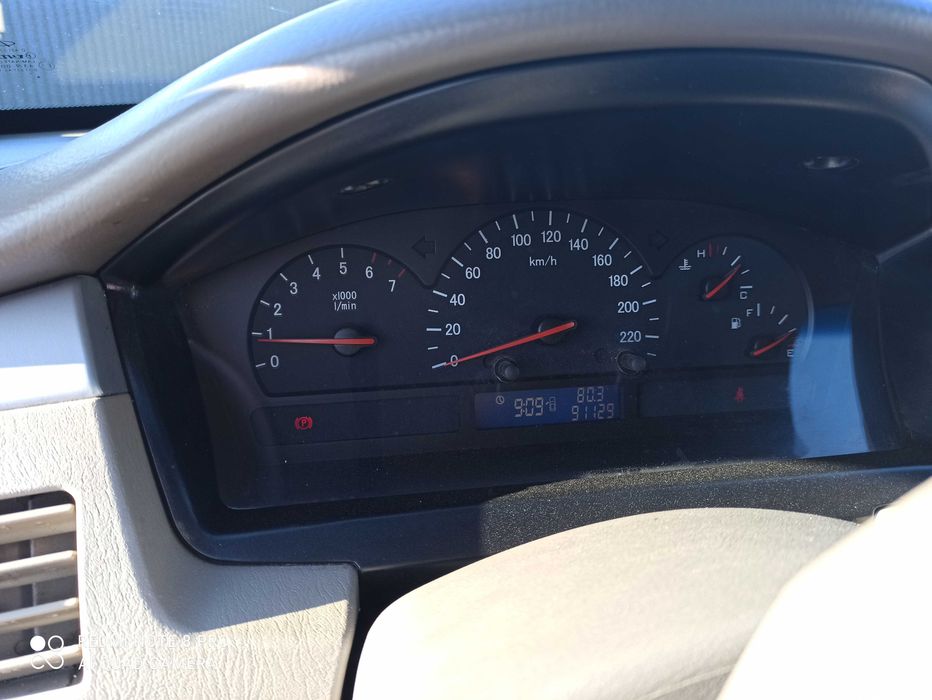 Чері Елара продам