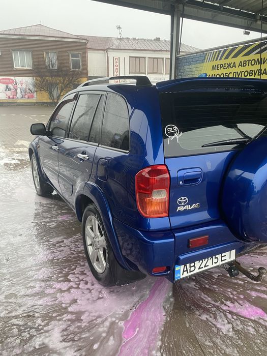 Toyota rav 4 2000 рік 2.0 бензин атомат