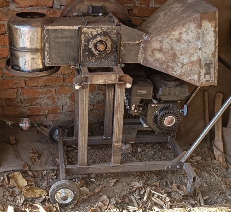 Подрібнювач гілок