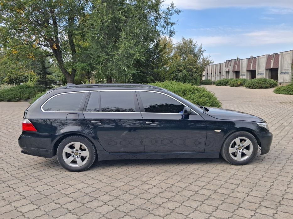 Продам BMW е 61 в отличном состоянии