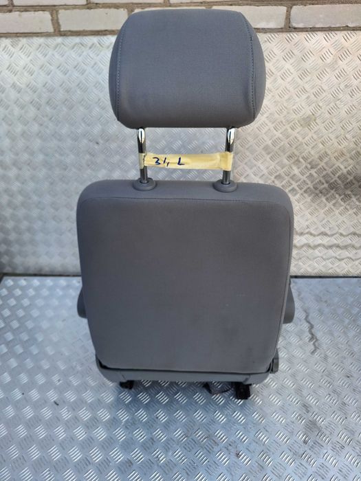 Fotel Lewy Przód Kierowcy Podłokietniki Vw Transporter T5 Lift T6 Caravelle