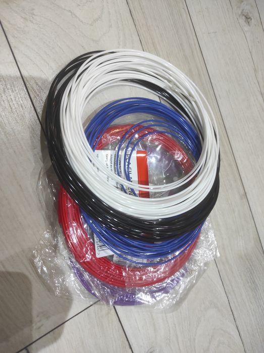 Filament to długopisu 3D