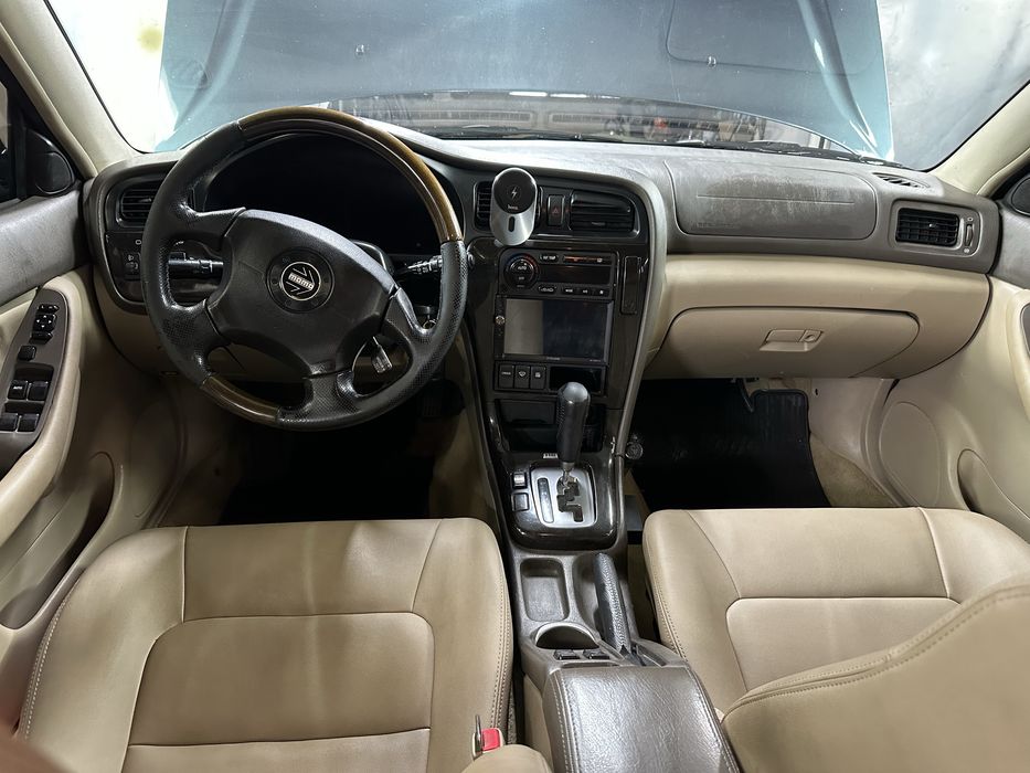 Subaru Outback 3.0 H6 2003