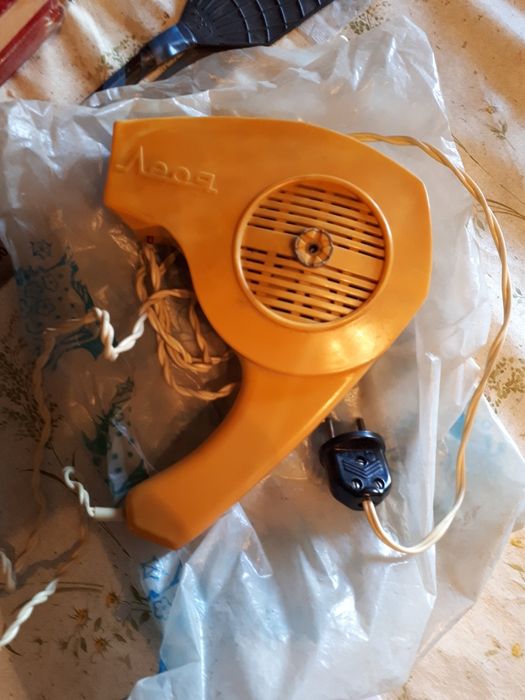 Продам фен для волос ЛЕСЯ СССР.Рабочий!