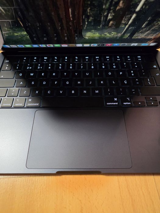 Macbook Air 13.6 M4 16GB/512GB 10 cores