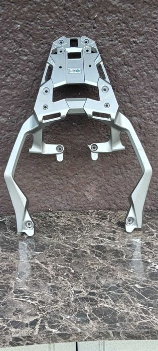 Oryginalny bagażnik Honda ADV 750