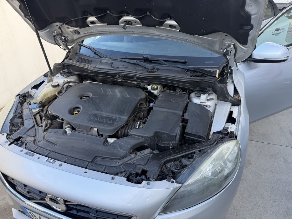 Volvo V40 1.6 D2