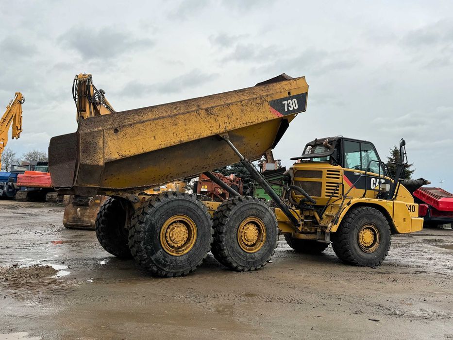 Wozidło przegubowe Caterpillar 730