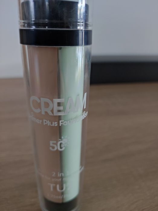 Krem BB oraz baza pod podklad - jasny