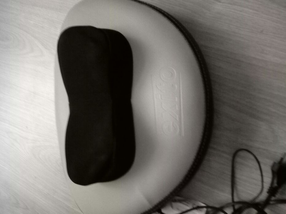 Sprzedam  Masująca poduszka Nowa !