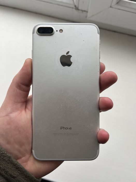Iphone 7+ 128  можно на запчасти