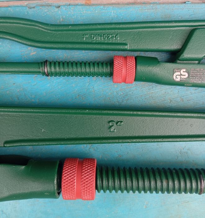 Conjunto de 2 alicates Parkside 1" e 2"