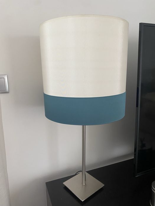 Candeeiro de pé e de mesa com abat joiur