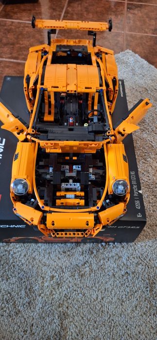 Lego Technic 911 GT3 RS 1:8