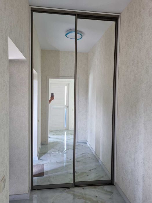 Долгосрочная аренда 1 єт.  дома 100  кв.м. в с.Осещина от властника