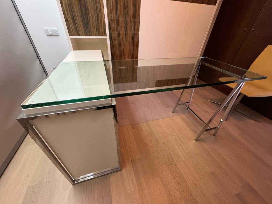 Secretaria Vidro 150cm com (ou sem) módulo de apoio e pernas em inox