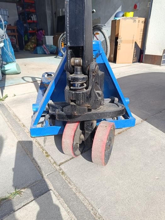 Wózek widłowy paleciak