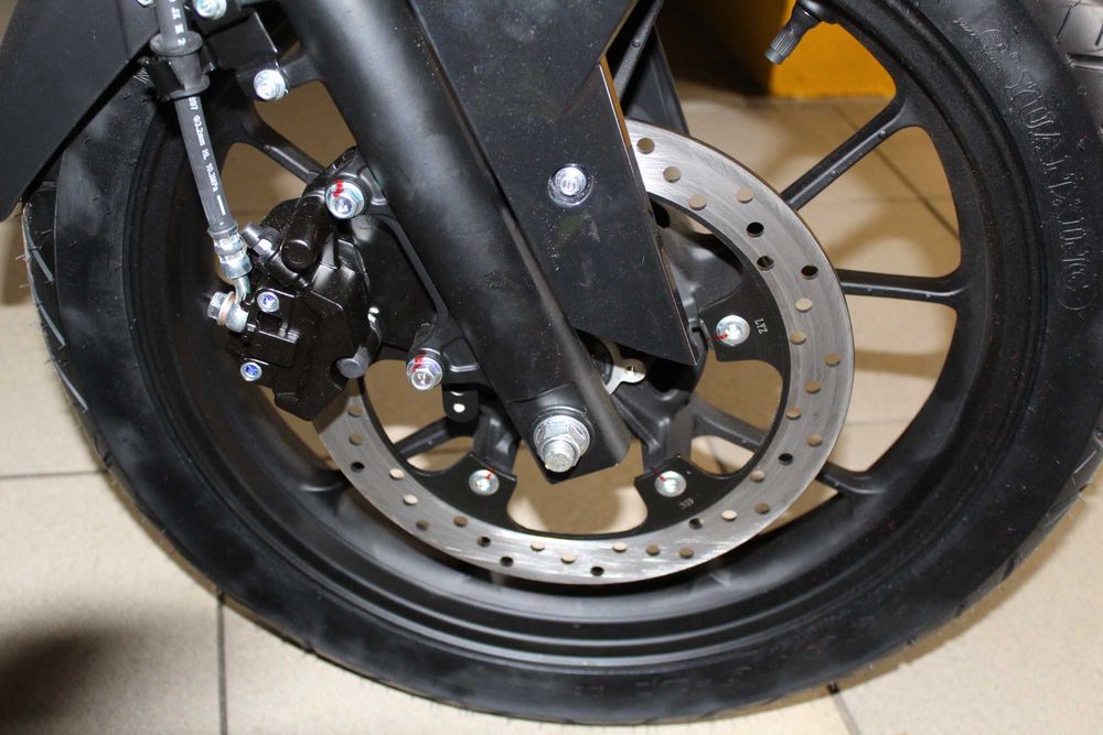 Мотоцикл LONCIN LX250-15D CR4 NEW (двигун LC171YMM)