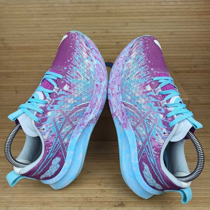 Кросівки Asics Gel Noosa Tri 16 Розмір 40 (25,5 см.)