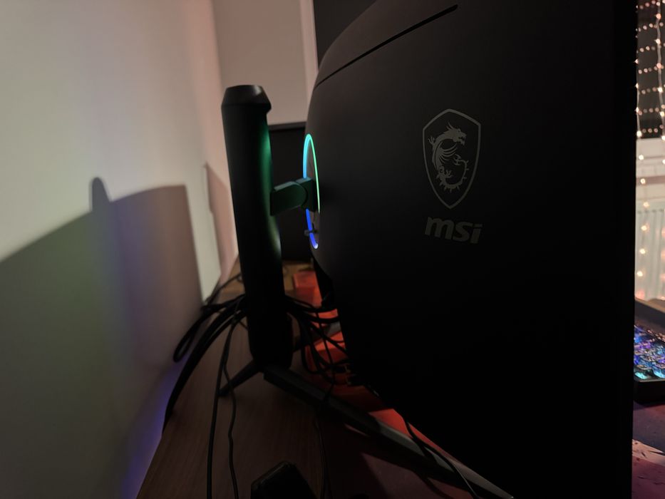 MSI MAG342CQR 34” UWQHD 144Hz – dobry stan + oryginalne pudełko
