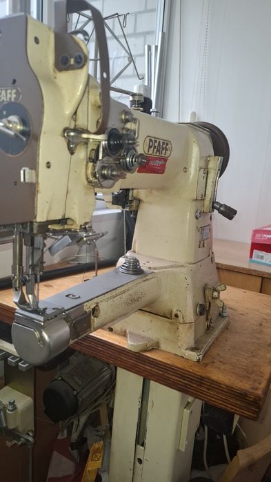 Швейная машинка PFAFF 335-H3