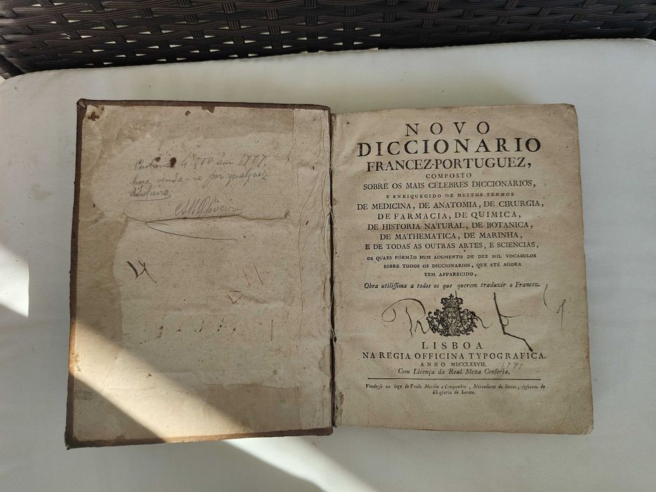 Dicionário Francês - Português | Ano de 1777