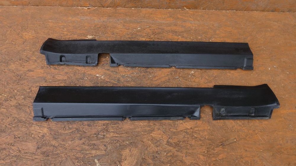 bmw e32  nakładka progowa  lewa 1948023