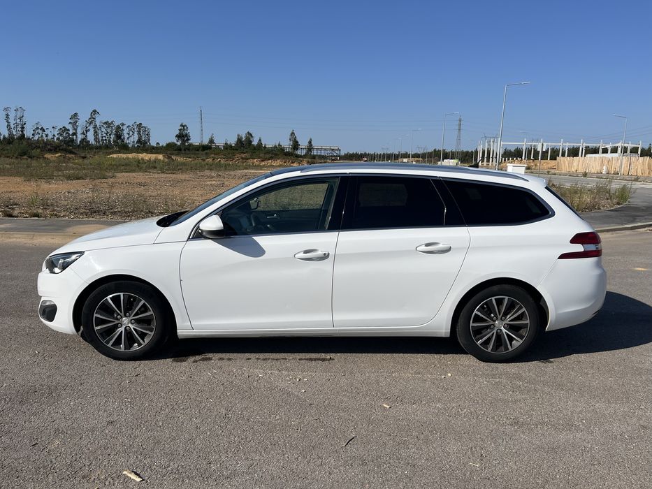 Peugeot  308  blue Hdi allure