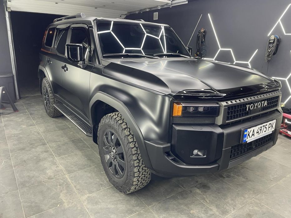 Оклейка авто Антигравийной пленкой сатин